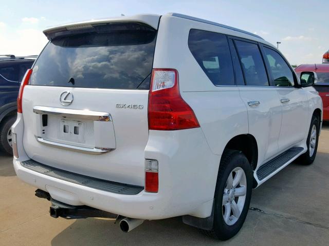 JTJBM7FX8B5032868 - 2011 LEXUS GX WHITE photo 4