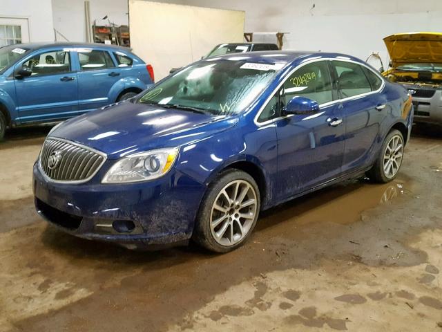 1G4PR5SK2D4187154 - 2013 BUICK VERANO CON BLUE photo 2