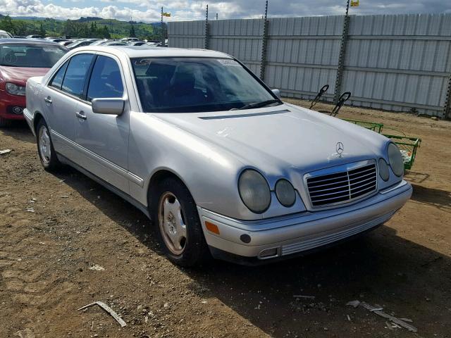 WDBJF72F6VA551840 - 1997 MERCEDES-BENZ E 420 SILVER photo 1