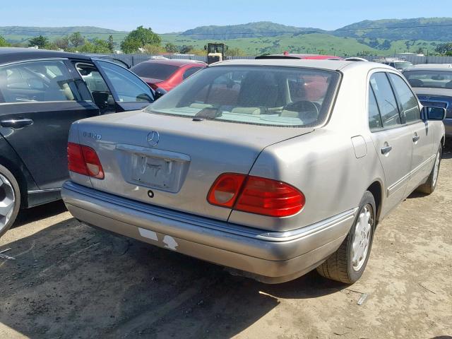 WDBJF65F3WA635699 - 1998 MERCEDES-BENZ E 320 BEIGE photo 4