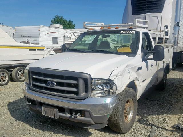 1FDSF34F72EA56784 - 2002 FORD F350 SRW S WHITE photo 2