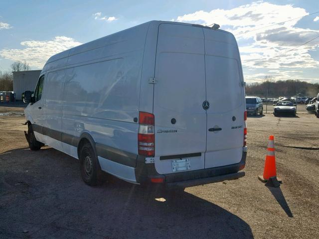 WD3PE8CC6D5743866 - 2013 MERCEDES-BENZ SPRINTER 2 WHITE photo 3