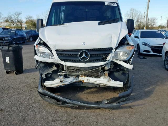 WD3PE8CC6D5743866 - 2013 MERCEDES-BENZ SPRINTER 2 WHITE photo 7