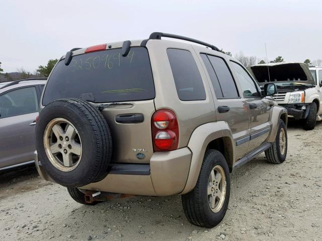 1J4GL38K75W638127 - 2005 JEEP LIBERTY RE TAN photo 4