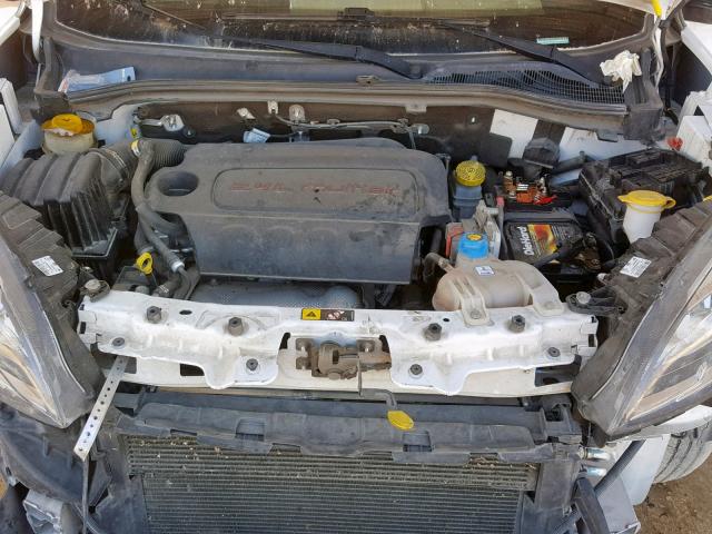 ZFBERFBT0G6A98045 - 2016 RAM PROMASTER 白色 照片 7