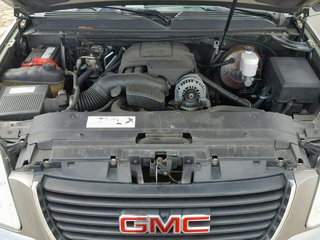 1GKEC23319R178463 - 2009 GMC YUKON SLE GRAY photo 7