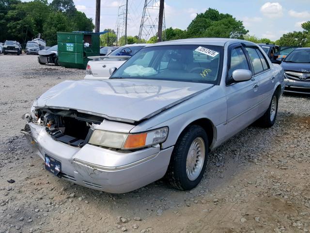 2MEFM75W3XX651850 - 1999 MERCURY GRAND MARQ SILVER photo 2