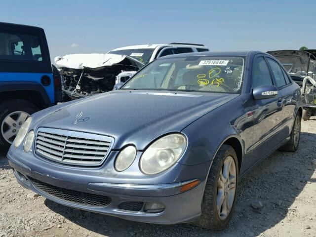 WDBUF56JX6A842956 - 2006 MERCEDES-BENZ E 350 BLUE photo 2