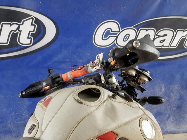 WB10492AX4ZH31079 - 2004 BMW R1150 GS A SILVER photo 9