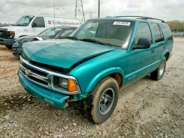 1GNCS13W5T2269480 - 1996 CHEVROLET BLAZER TEAL photo 2