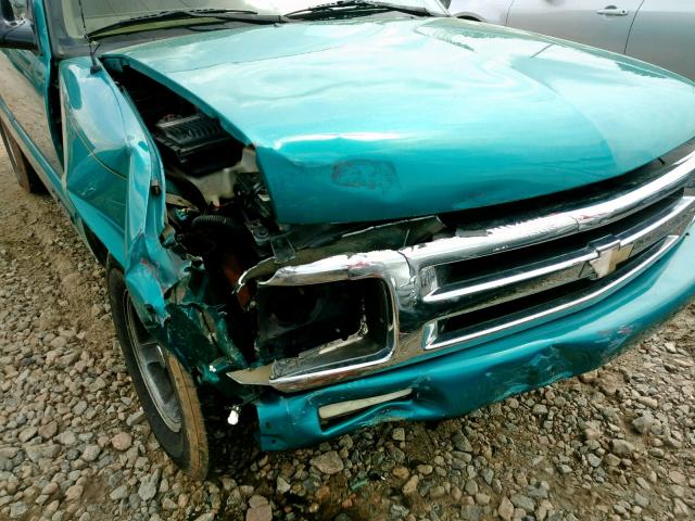 1GNCS13W5T2269480 - 1996 CHEVROLET BLAZER TEAL photo 9