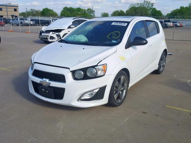 1G1JG6SB1D4253630 - 2013 CHEVROLET SONIC RS WHITE photo 2