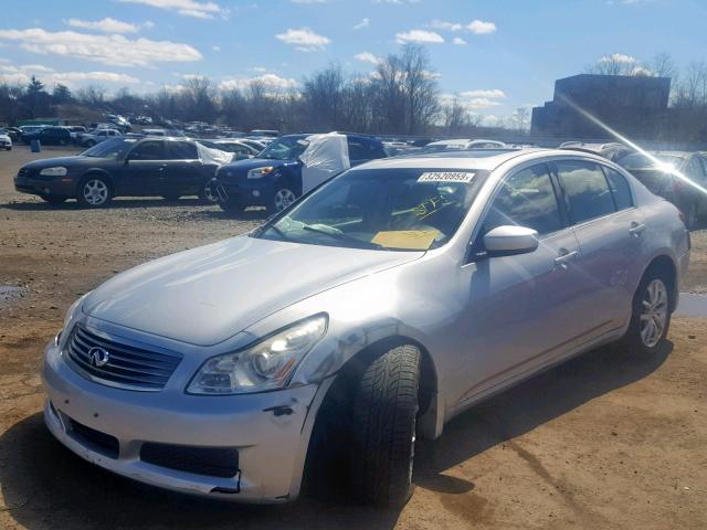 JNKCV61F59M360227 - 2009 INFINITI G37 SILVER photo 2