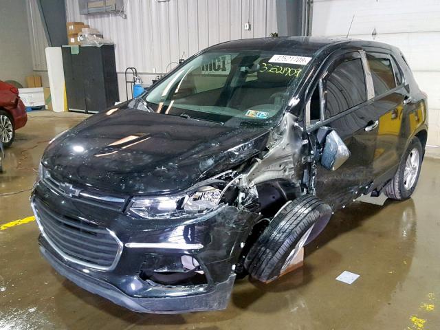 3GNCJNSB6HL271074 - 2017 CHEVROLET TRAX LS BLACK photo 2