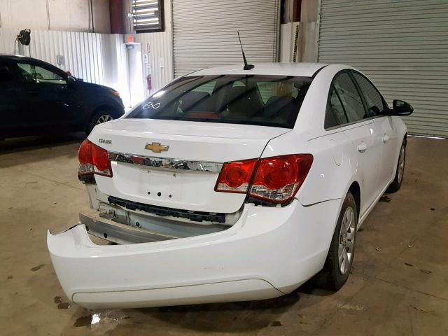 1G1PC5SH2C7275945 - 2012 CHEVROLET CRUZE LS WHITE photo 4