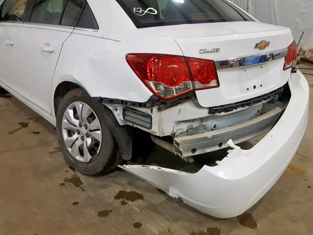 1G1PC5SH2C7275945 - 2012 CHEVROLET CRUZE LS WHITE photo 9