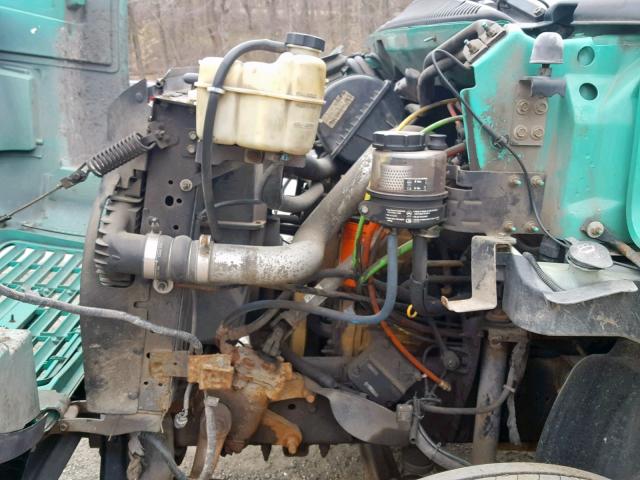 1GBK7C1C24F500831 - 2004 CHEVROLET C7500 C7C0 GREEN photo 7