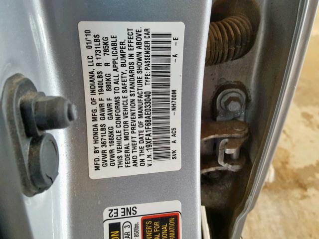 19XFA1F68AE033040 - 2010 HONDA CIVIC LX-S Արծաթագույն լուսանկար 10