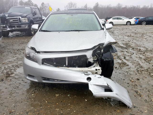 JTKDE167X80250721 - 2008 TOYOTA SCION TC SILVER photo 9