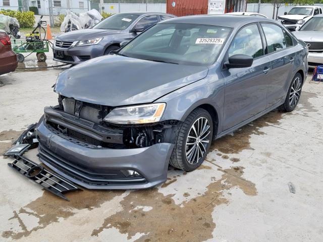 3VWD17AJ9GM410170 - 2016 VOLKSWAGEN JETTA SPOR GRAY photo 2