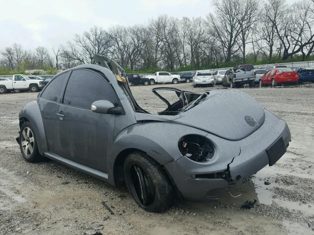 3VWPW31C66M423143 - 2006 VOLKSWAGEN NEW BEETLE GRAY photo 1