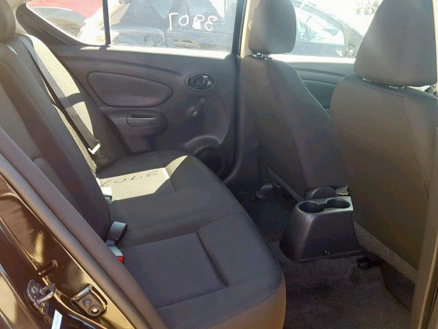 3N1CN7AP3KL813036 - 2019 NISSAN VERSA S BLACK photo 6