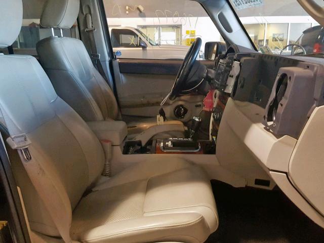 1J8HG582X6C255031 - 2006 JEEP COMMANDER 黑色 照片 5