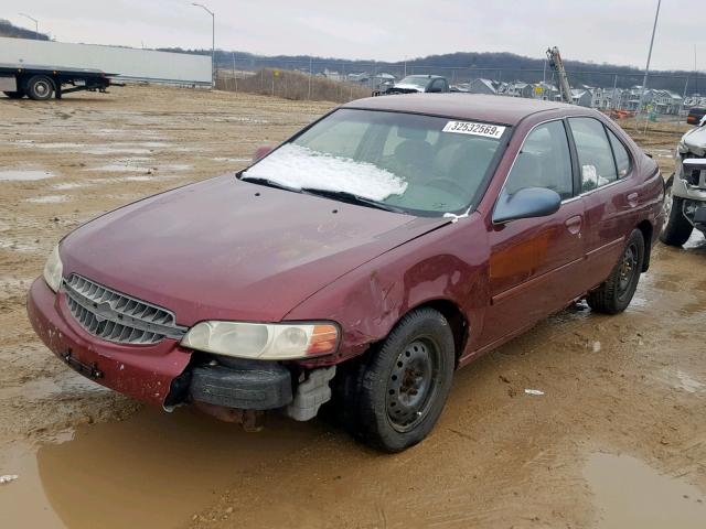 1N4DL01D5YC216985 - 2000 NISSAN ALTIMA XE BURGUNDY photo 2