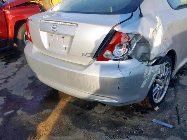 JTKDE167060075344 - 2006 TOYOTA SCION TC SILVER photo 9