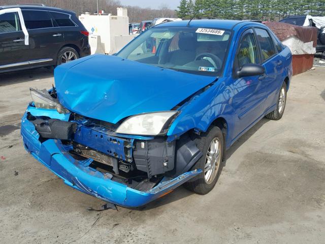 1FAHP34NX7W114560 - 2007 FORD FOCUS ZX4 BLUE photo 10