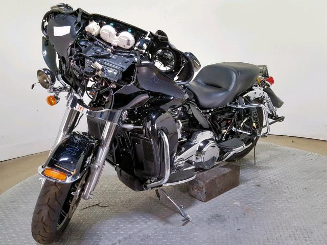 1HD1KED17JB621223 - 2018 HARLEY-DAVIDSON FLHTK ULTR BLACK photo 4