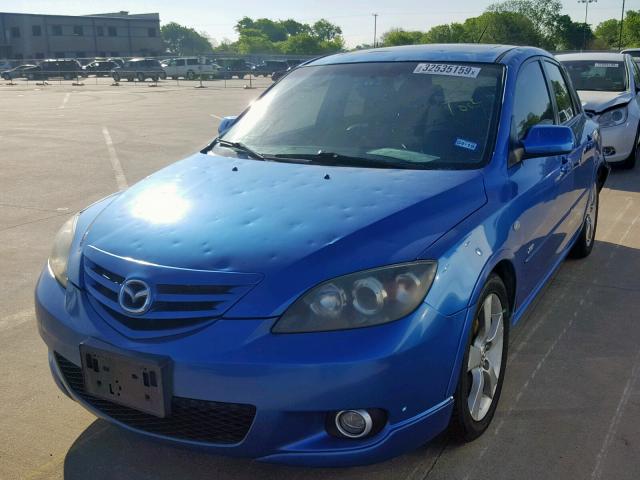 JM1BK343461406679 - 2006 MAZDA 3 HATCHBAC BLUE photo 2