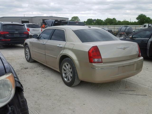 2C3KA53G87H679294 - 2007 CHRYSLER 300 TOURIN GOLD photo 3