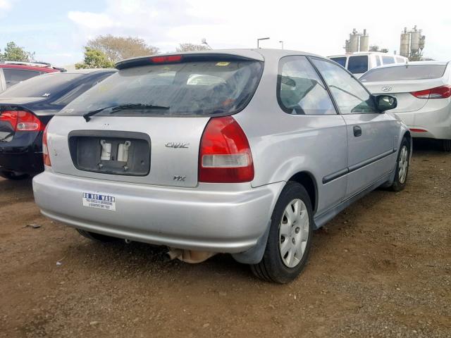 2HGEJ6448YH110645 - 2000 HONDA CIVIC DX SILVER photo 4