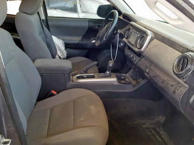 5TFAZ5CN3HX026710 - 2017 TOYOTA TACOMA DOU SILVER photo 5