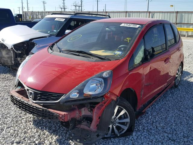 JHMGE8H58CC016737 - 2012 HONDA FIT SPORT RED photo 2