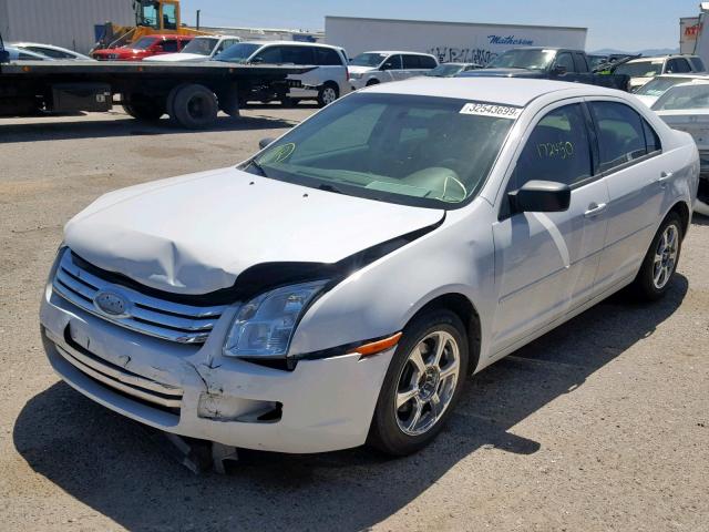 3FAHP06Z17R104016 - 2007 FORD FUSION S WHITE photo 2