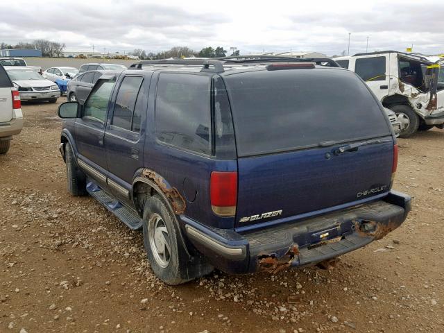 1GNDT13W1X2240663 - 1999 CHEVROLET BLAZER BLUE photo 3