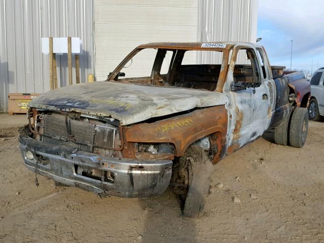 1B7MF33641J289929 - 2001 DODGE RAM 3500 RED photo 2