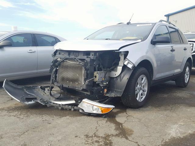 2FMDK3GC8DBA62825 - 2013 FORD EDGE SE SILVER photo 2