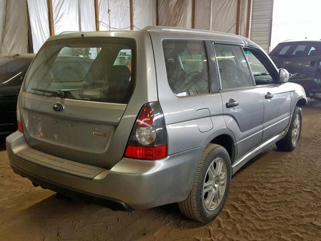 JF1SG66688H733161 - 2008 SUBARU FORESTER S GRAY photo 4