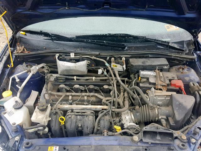 1FAHP36N99W112072 - 2009 FORD FOCUS SES BLUE photo 7