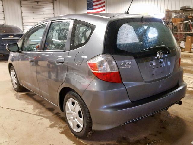 JHMGE8H35DC067631 - 2013 HONDA FIT GRAY photo 3