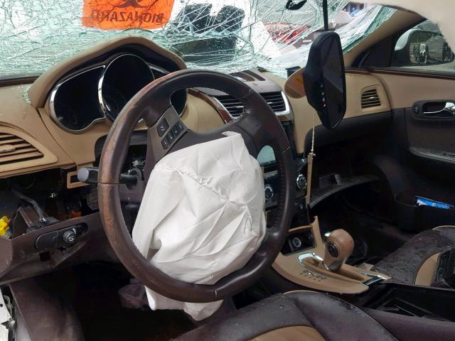 1G1ZE5E73BF174150 - 2011 CHEVROLET MALIBU LTZ 白色 照片 9