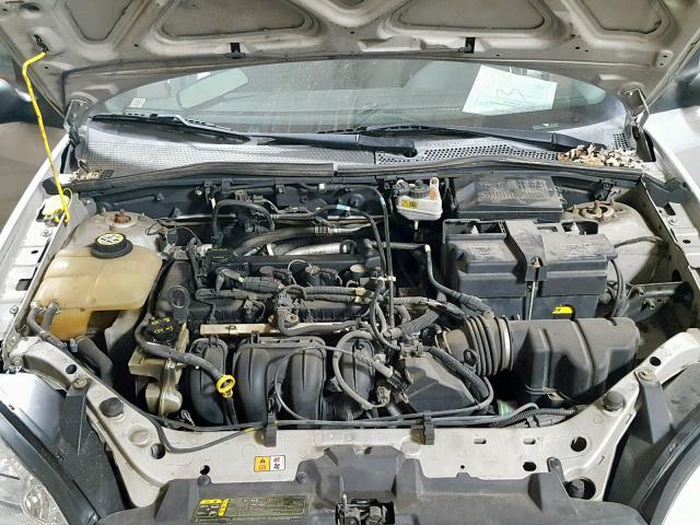 1FAHP34NX7W351050 - 2007 FORD FOCUS ZX4 SILVER photo 7