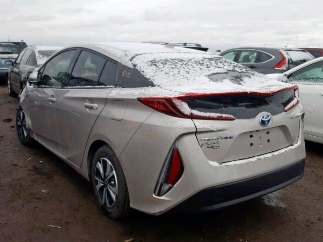 JTDKARFP4J3072995 - 2018 TOYOTA PRIUS PRIM 银色 照片 3