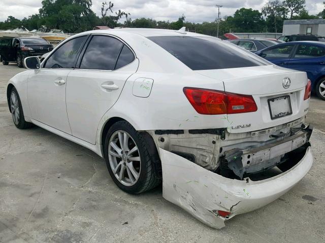 JTHBK262885072763 - 2008 LEXUS IS 250 WHITE photo 3