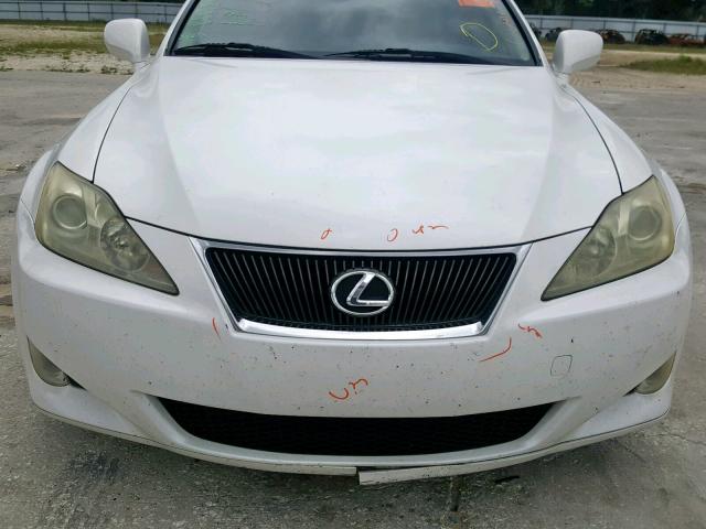 JTHBK262885072763 - 2008 LEXUS IS 250 WHITE photo 9