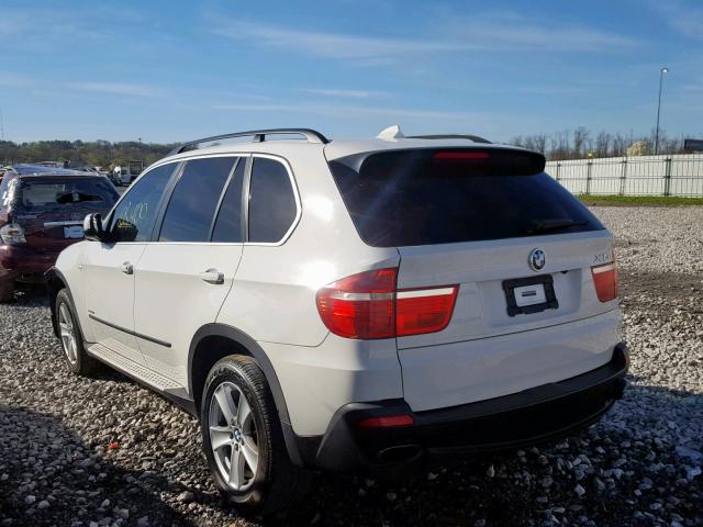 5UXFE83569L309919 - 2009 BMW X5 XDRIVE4 WHITE photo 3