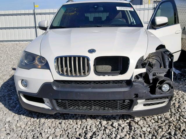 5UXFE83569L309919 - 2009 BMW X5 XDRIVE4 WHITE photo 7